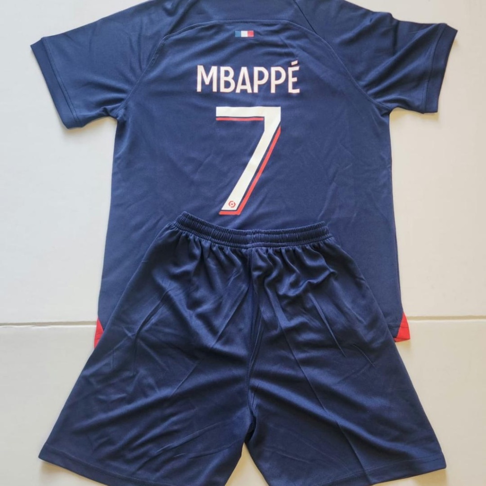 PSG MBAPPE KID SET 2 PC SHORT AND JERSEY